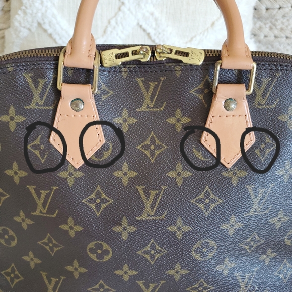 ❤️👜Authentic Louis Vuitton Alma PM👜❤️ - Picture 4 of 15